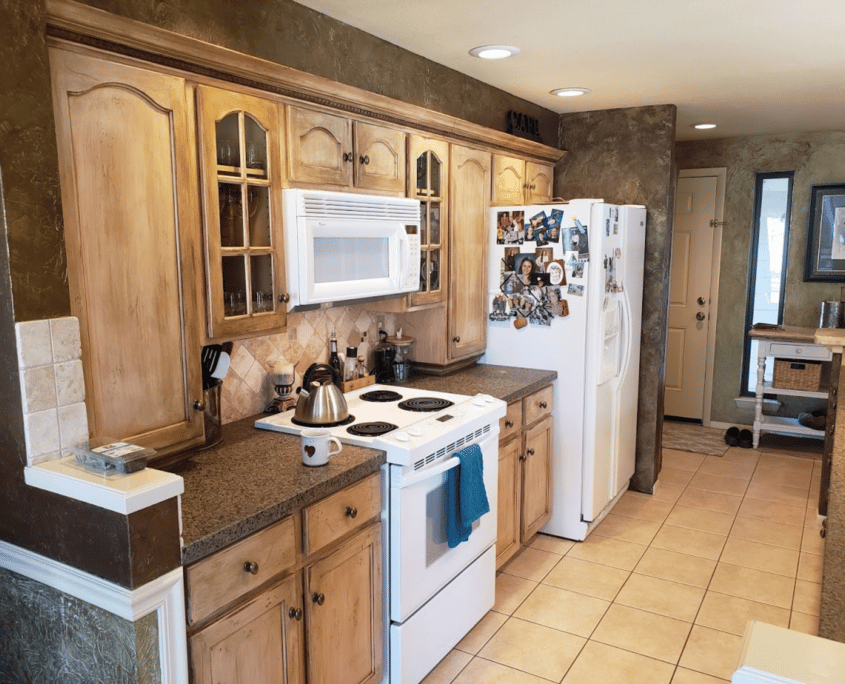 Before remodeling a kitchen, Garden City, Eagle, Meridian, Idaho | (208) 384-0591 | www.remodelboise.com